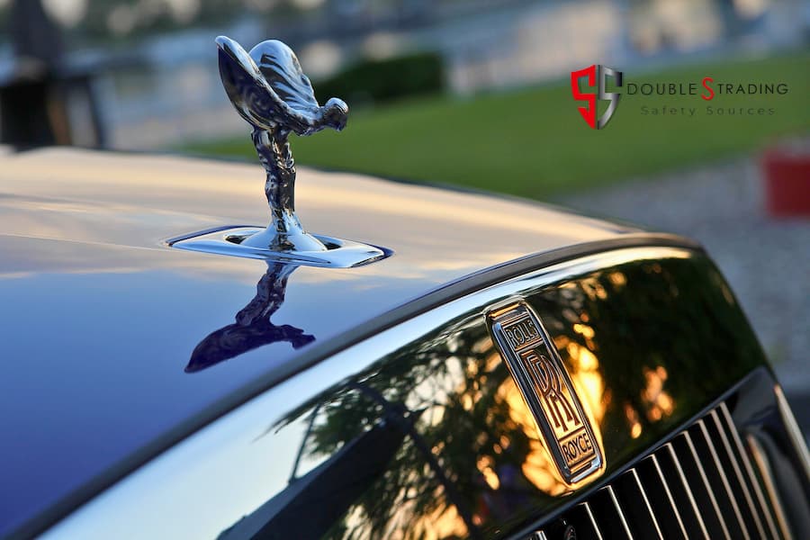 Purchase rolls royce culiinan black